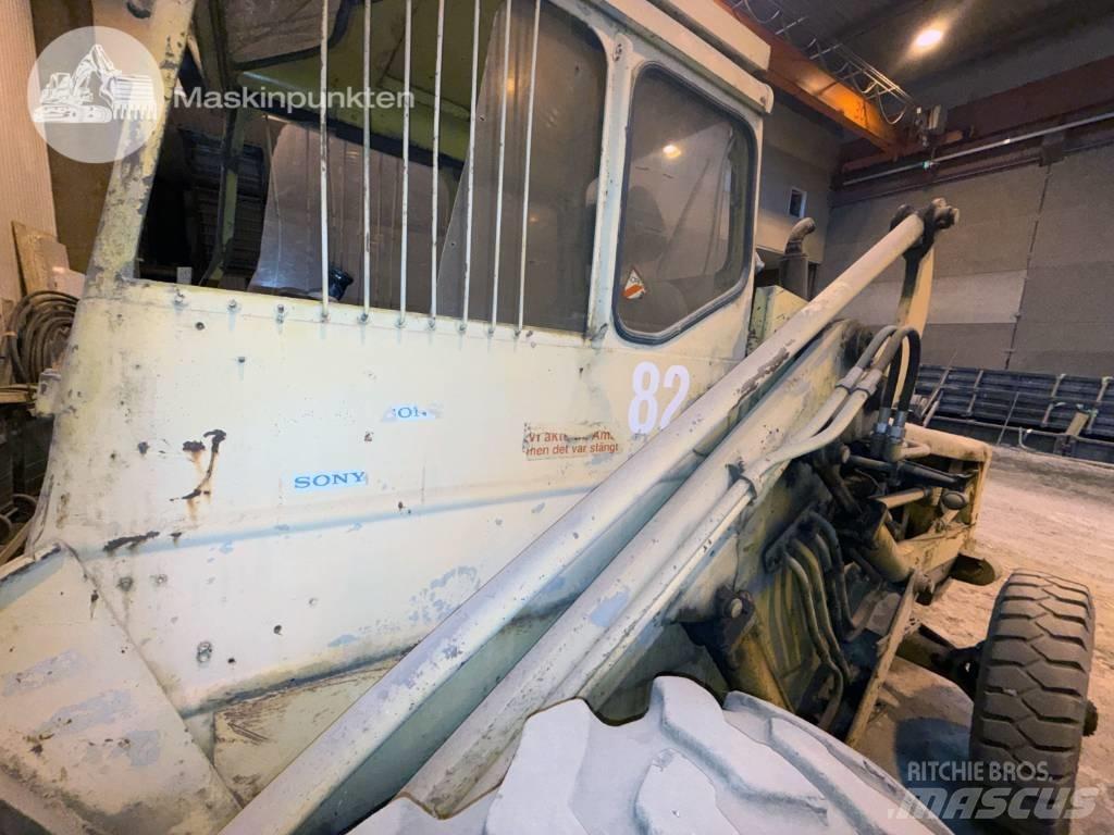 Volvo BM 2181 TD Læssemaskiner på hjul
