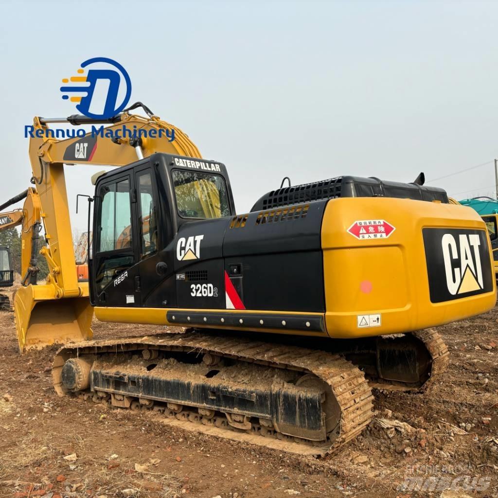 CAT 326D2 Gravemaskiner på larvebånd