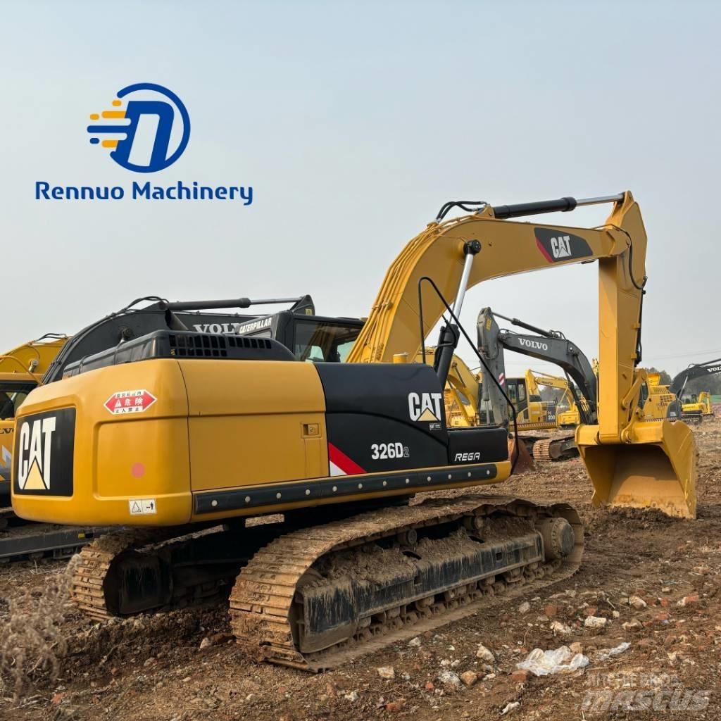 CAT 326D2 Gravemaskiner på larvebånd
