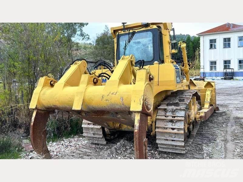 Komatsu D155AX-5 Bulldozer på larvebånd