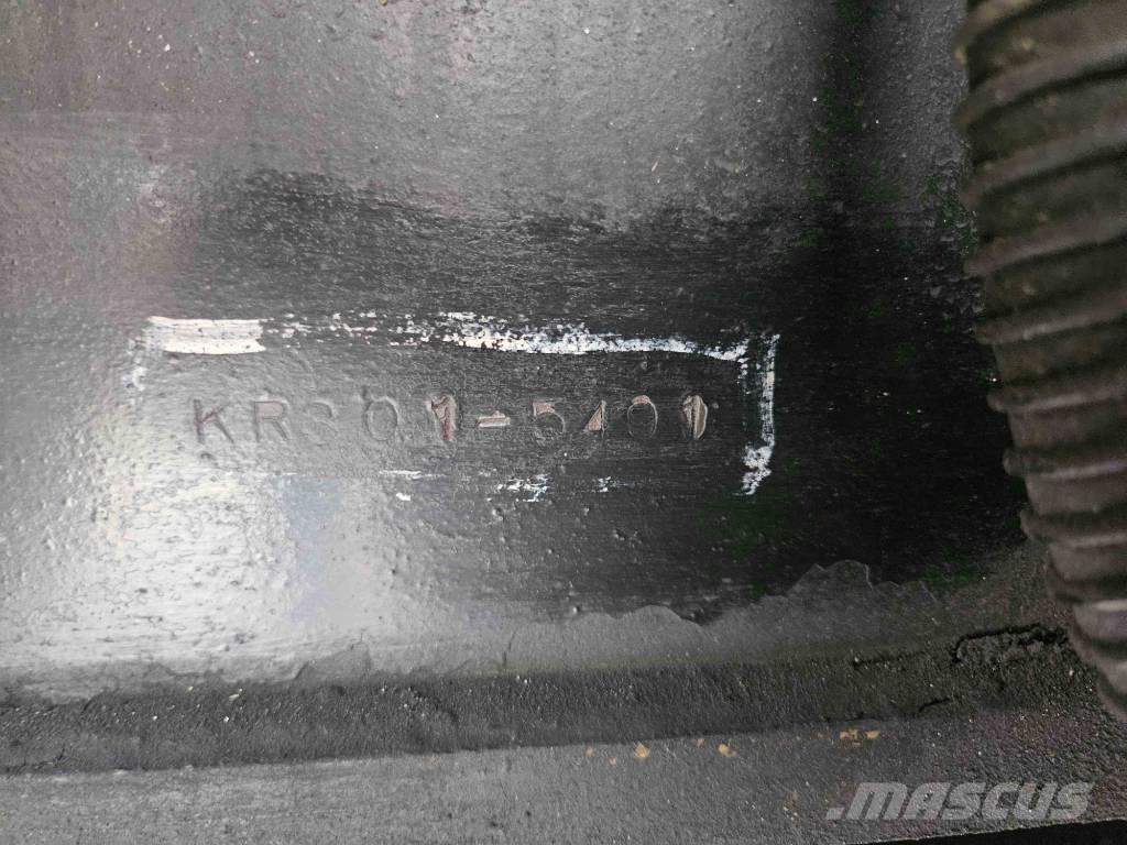 Kato KR 350-3 Kraner til hårdt terræn