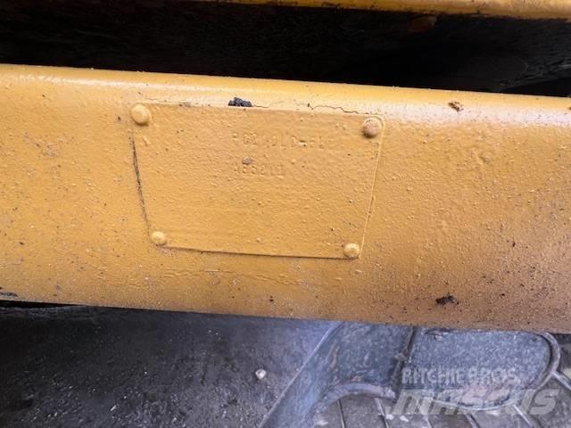 Komatsu PC 200 LC-6L Gravemaskiner på larvebånd
