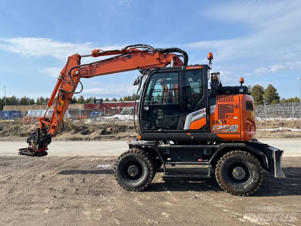 Hitachi ZX135W-7 Gravemaskiner på hjul