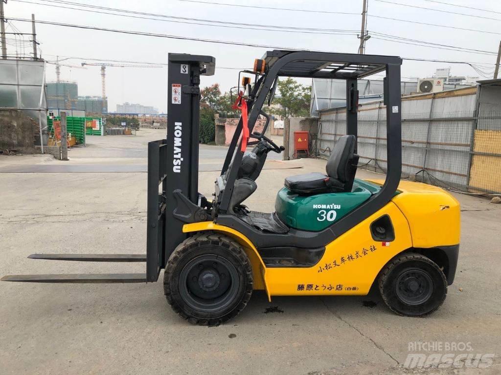 Komatsu FD30 Diesel gaffeltrucks