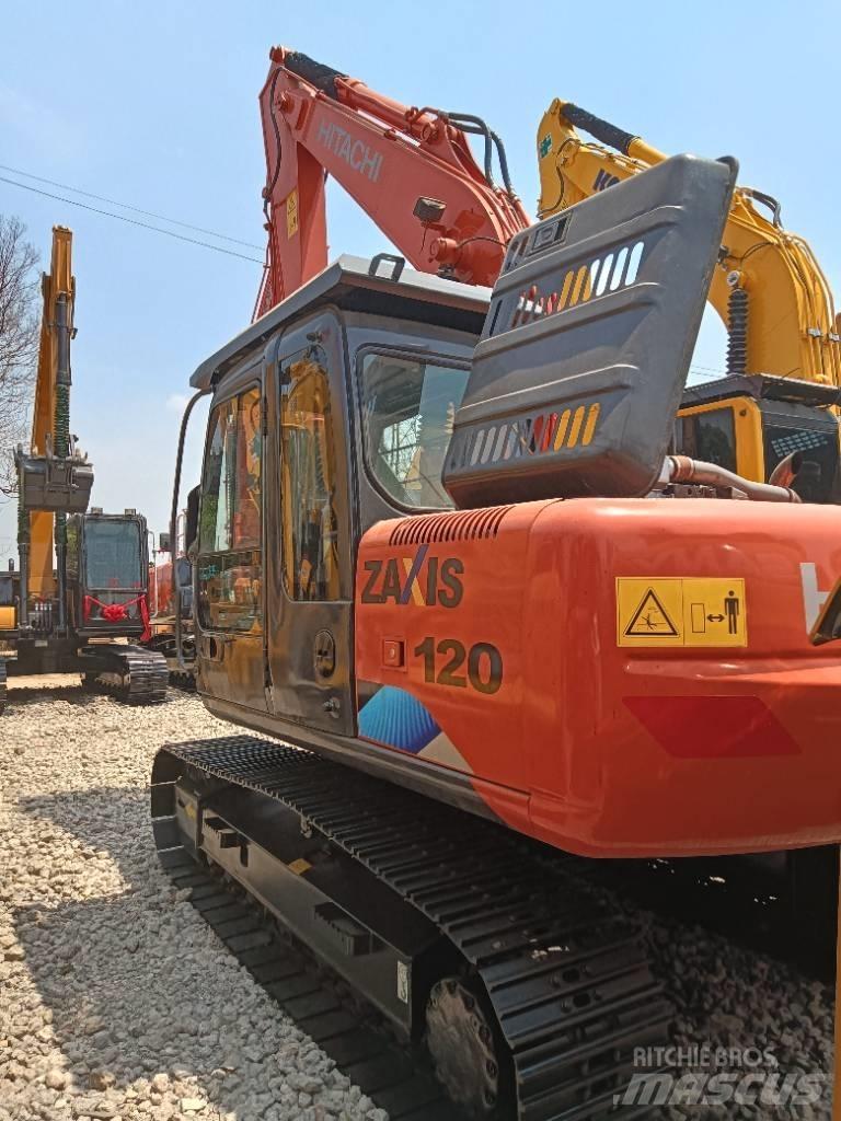 Hitachi ZX 120 Midi-gravemaskiner 7t - 12t