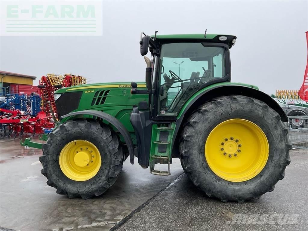 John Deere 6210R Traktorer