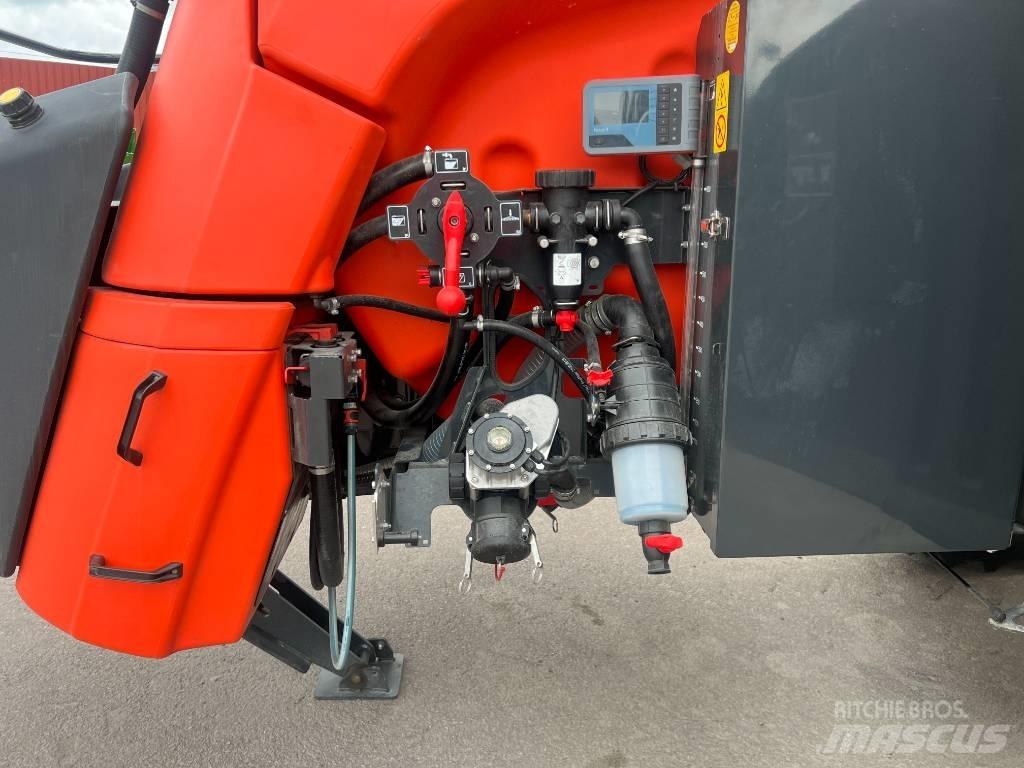 Kubota XTS 4 Trailersprøjter