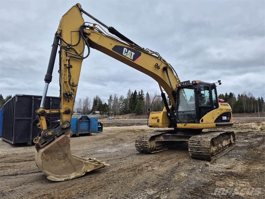 CAT 320D LRR Gravemaskiner på larvebånd