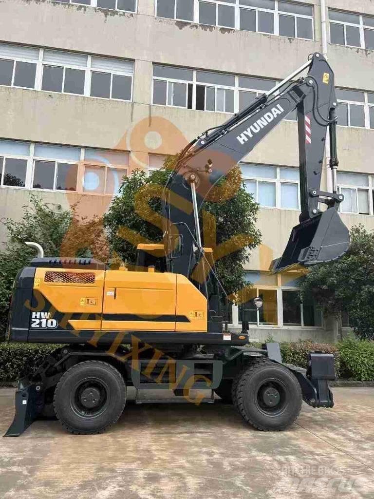 Hyundai HW210 Gravemaskiner på hjul