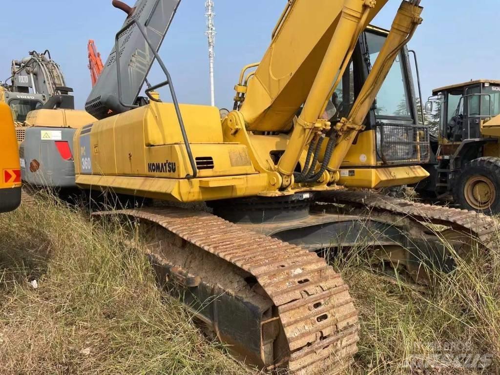 Komatsu PC 360 Gravemaskiner på larvebånd