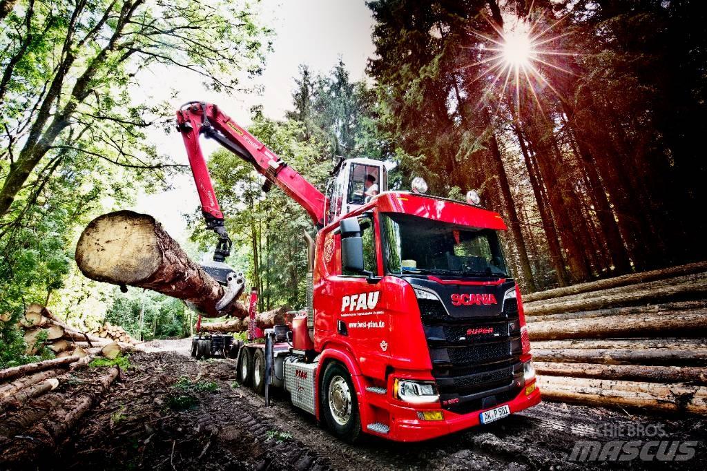 Scania R 590 Tømmertransport
