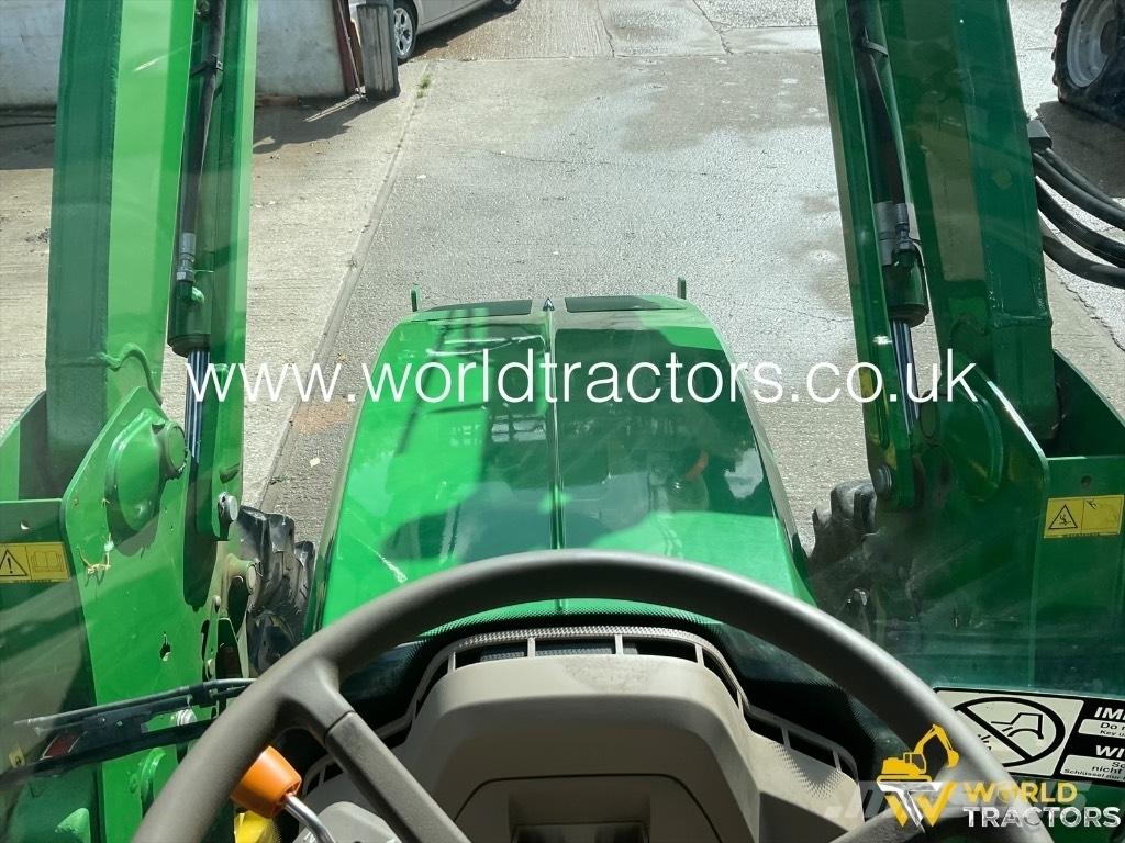 John Deere 6120 M Traktorer