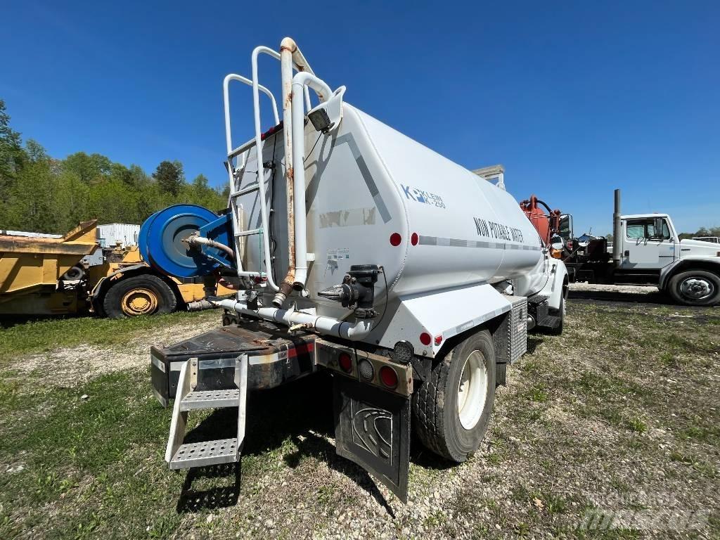 Ford F 750 XL SD Tankvogne - vand