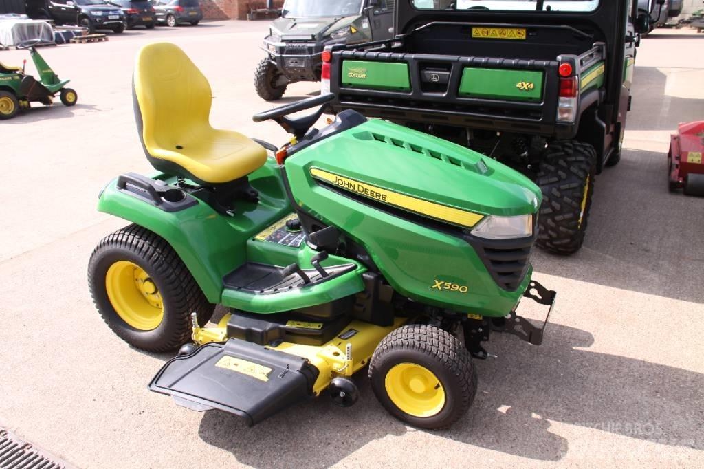 John Deere X 590 Traktorklippere