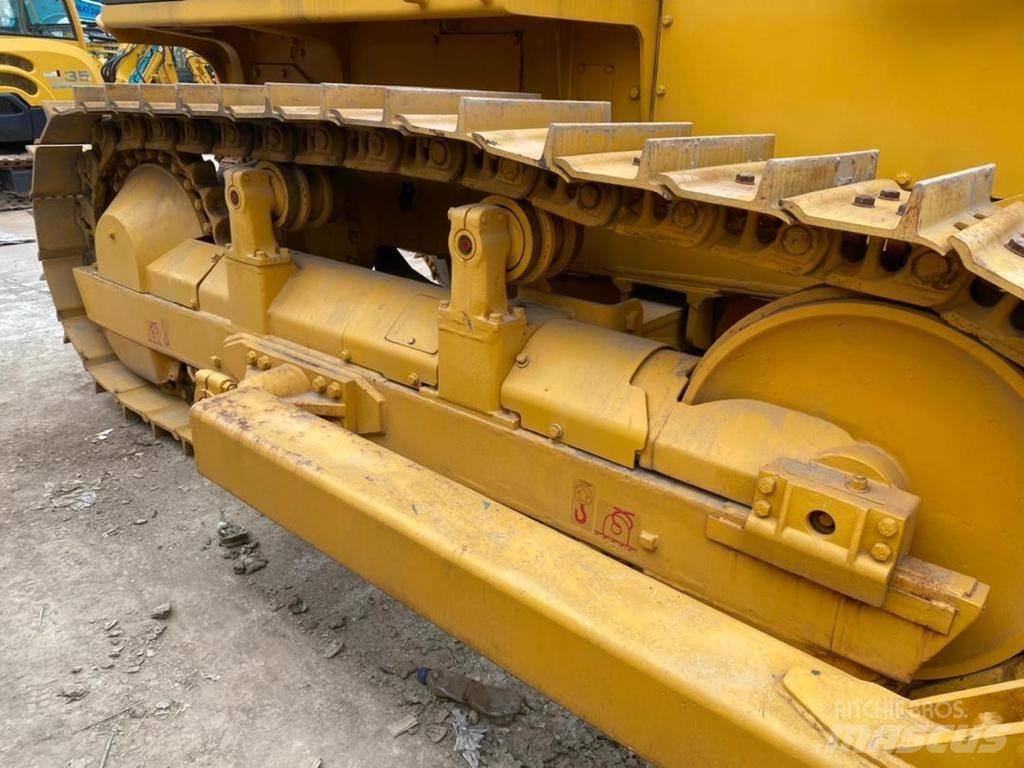 Shantui SD 16 Bulldozer på larvebånd