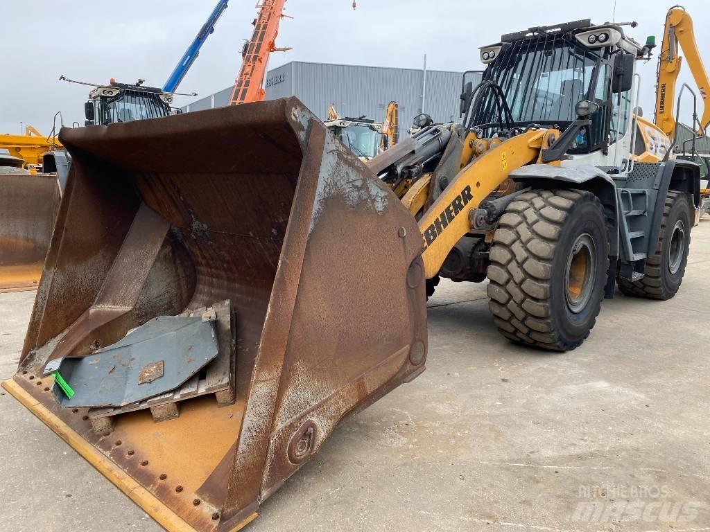 Liebherr L 556 Læssemaskiner på hjul