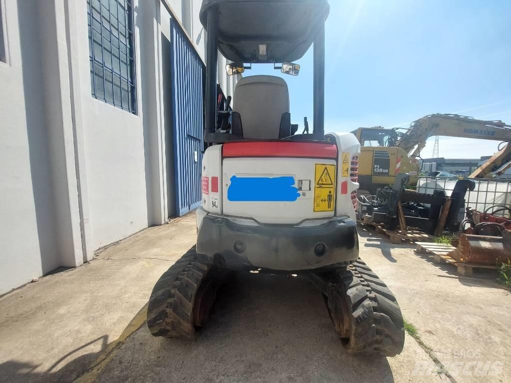 Komatsu PC27R-2 Minigravemaskiner