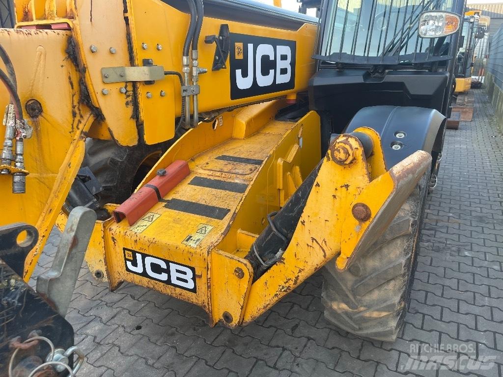 JCB 535-140 Hiviz Teleskoplæssere