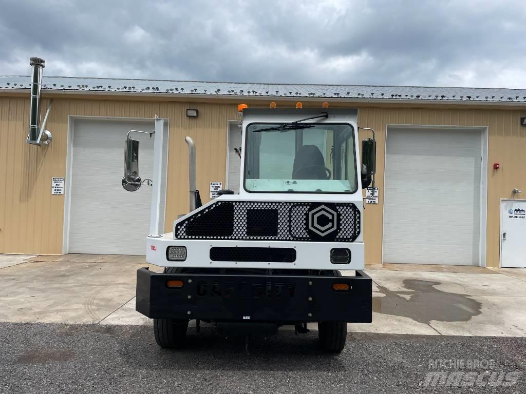 Capacity TJ5000 Terminaltraktorer