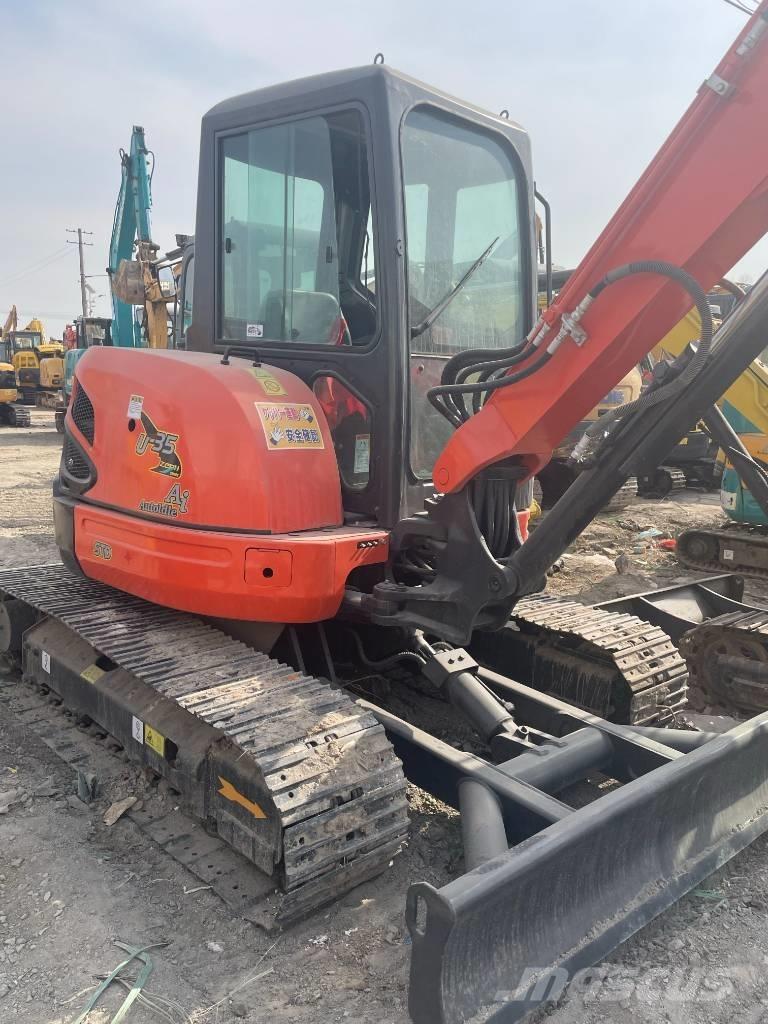 Kubota U 35 Minigravemaskiner