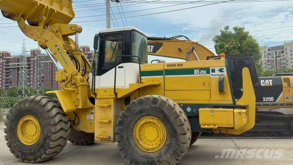 Kawasaki 85 Z Læssemaskiner på hjul