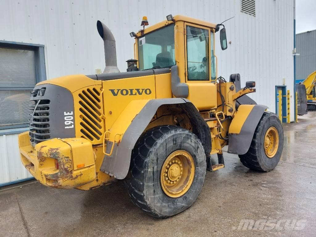 Volvo L90E Læssemaskiner på hjul