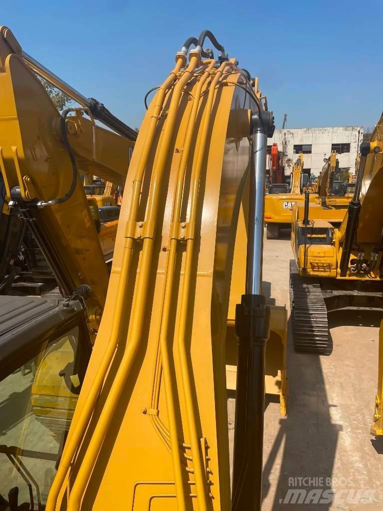 CAT 330 GC Gravemaskiner på larvebånd