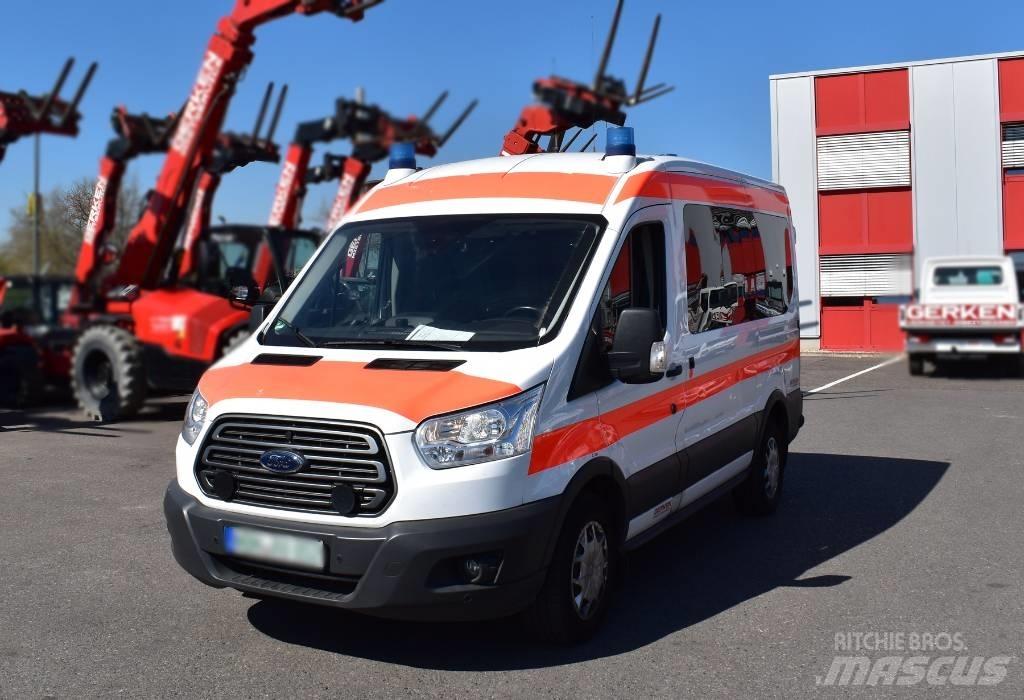 Ford Transit Custom Ambulancer