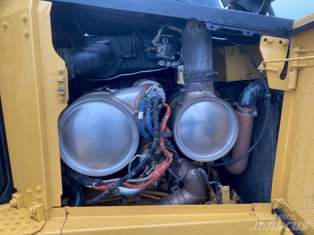 CAT D 6 LGP Bulldozer på larvebånd