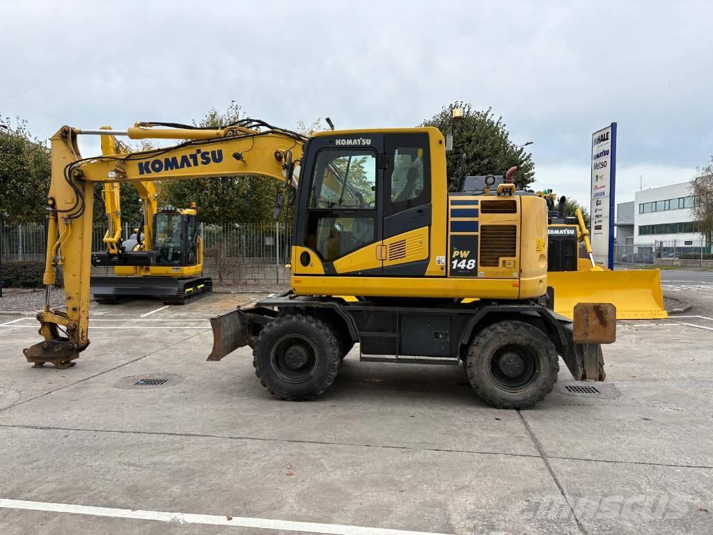 Komatsu PW148-11 Gravemaskiner på hjul