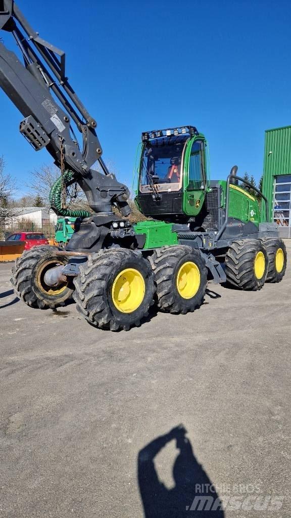 John Deere 1270 G Skovningsmaskiner