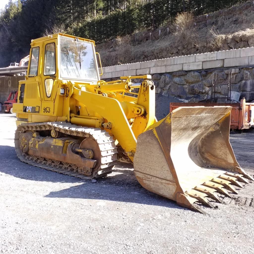 CAT 963 Larvebåndslæssere