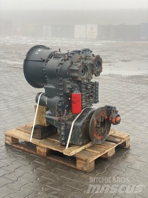 Hitachi ZF 4WG-210 Gear