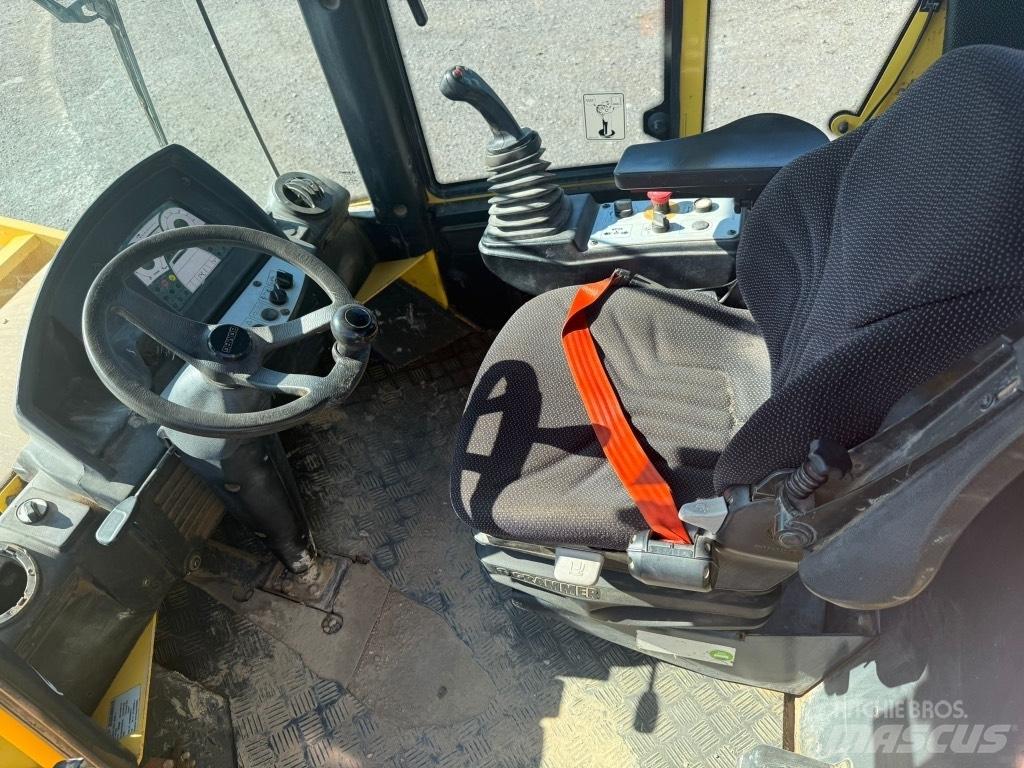 Bomag BW 213 D H-4 Jordvibrationstromler