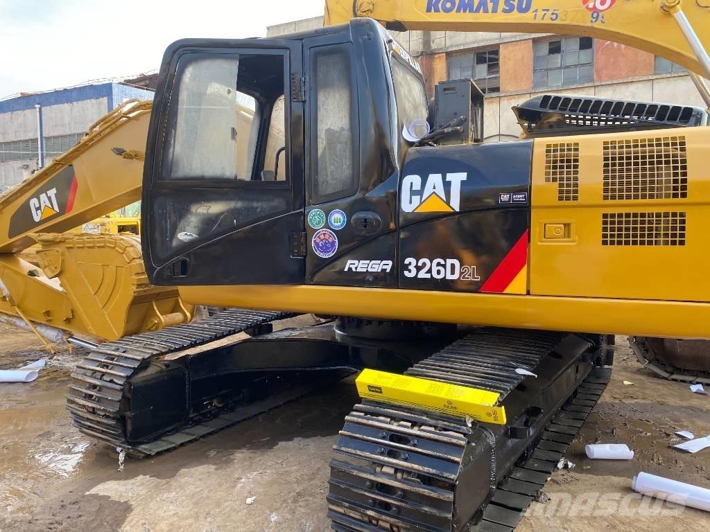 CAT 326d2l Gravemaskiner på larvebånd