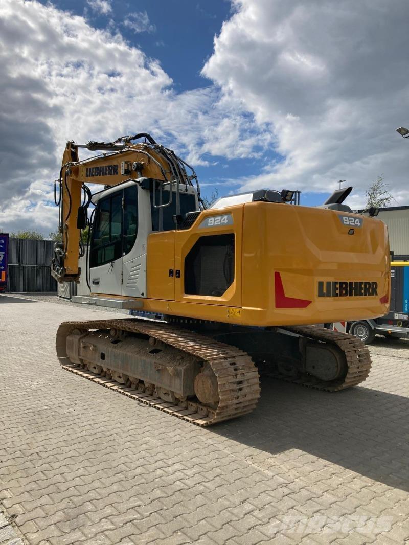 Liebherr R924 Gravemaskiner på larvebånd