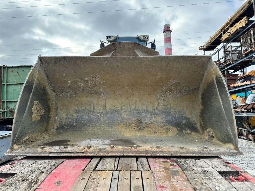 Liebherr L 566 Læssemaskiner på hjul
