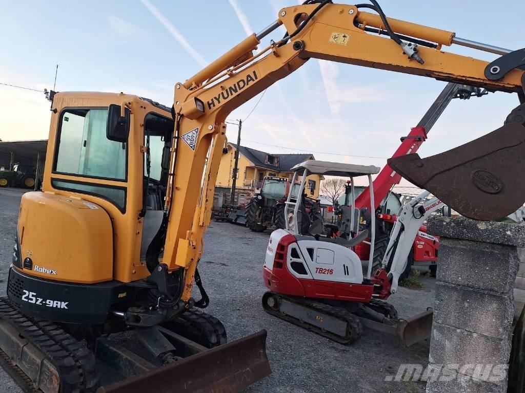 Hyundai 25 Z-9 AK Minigravemaskiner