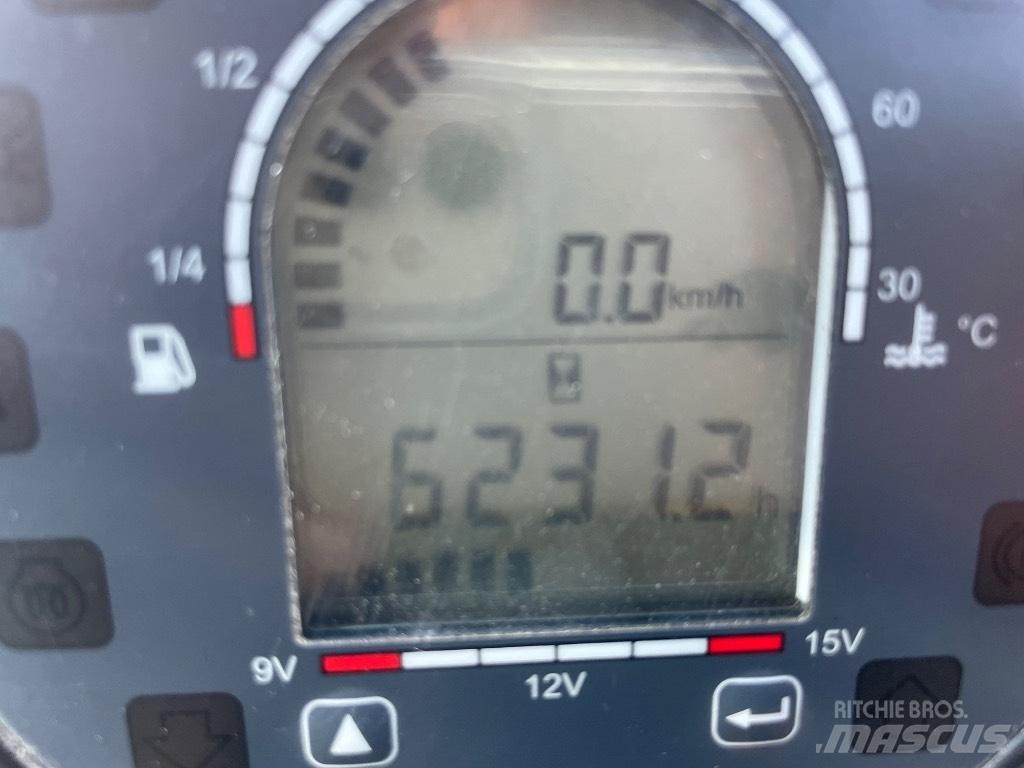 Nilfisk CR 3500 Fejemaskiner