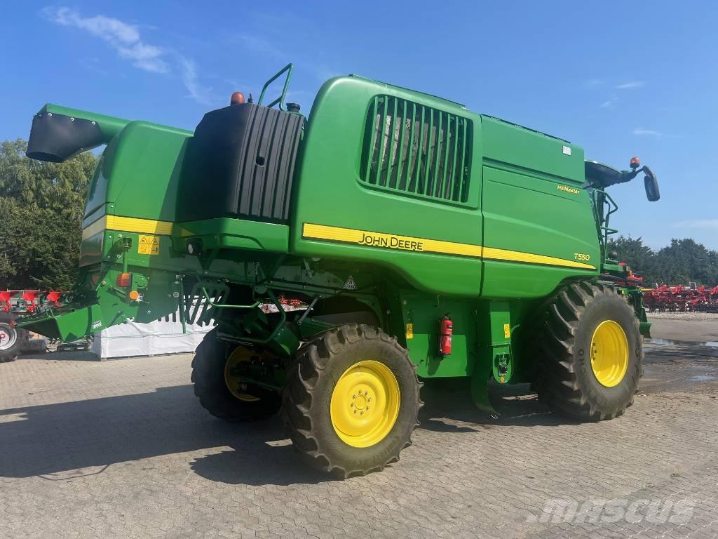 John Deere T 550 Mejetærskere