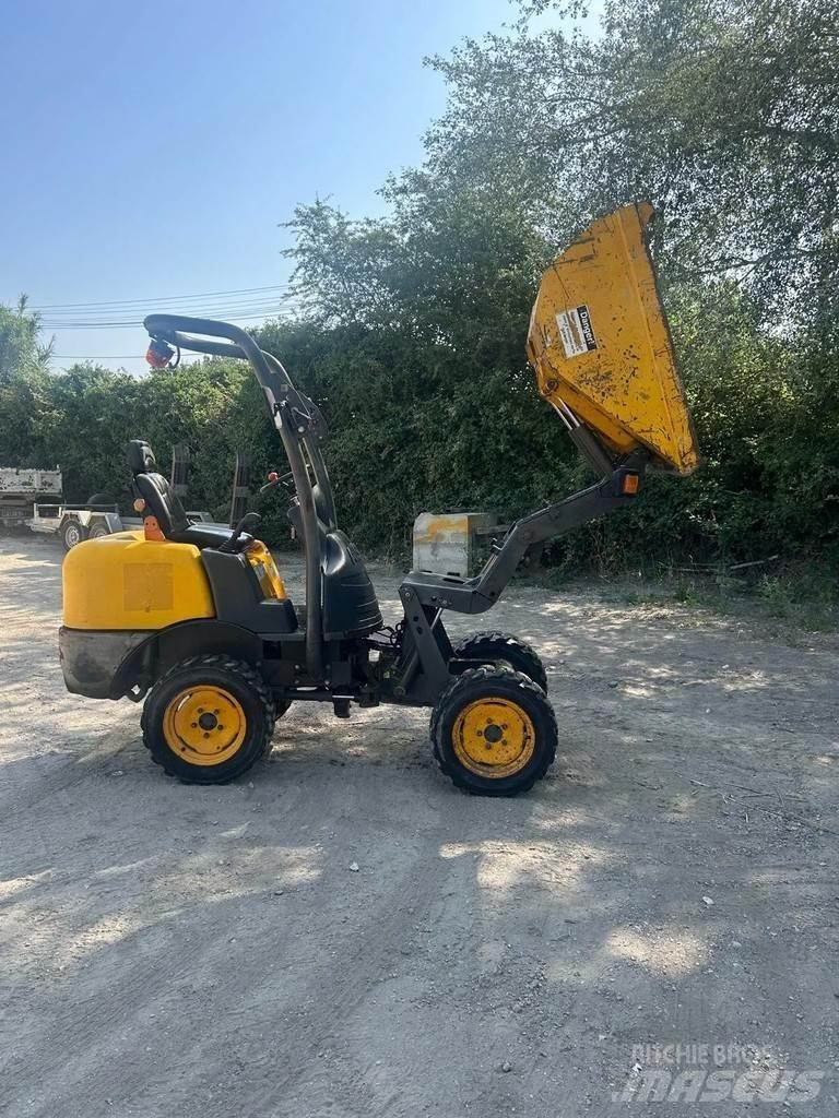 Ausa D100 Dumpere