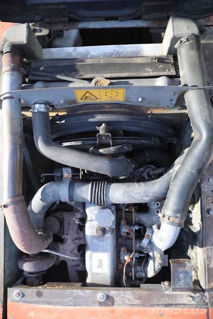 Hitachi ZX 120-6 Gravemaskiner på larvebånd