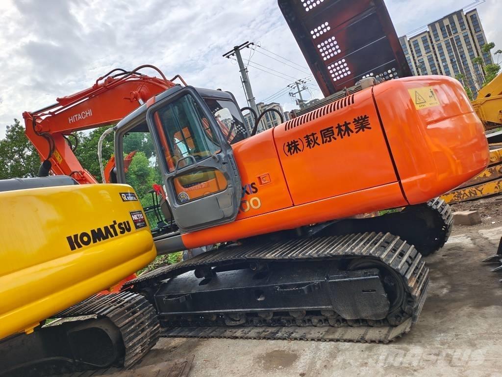 Hitachi EX 200-1 Gravemaskiner på larvebånd