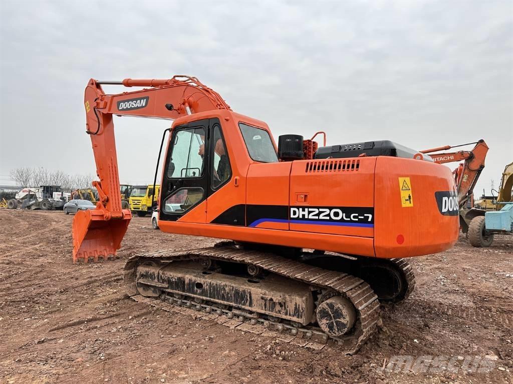 Doosan DH220-7 Gravemaskiner på larvebånd