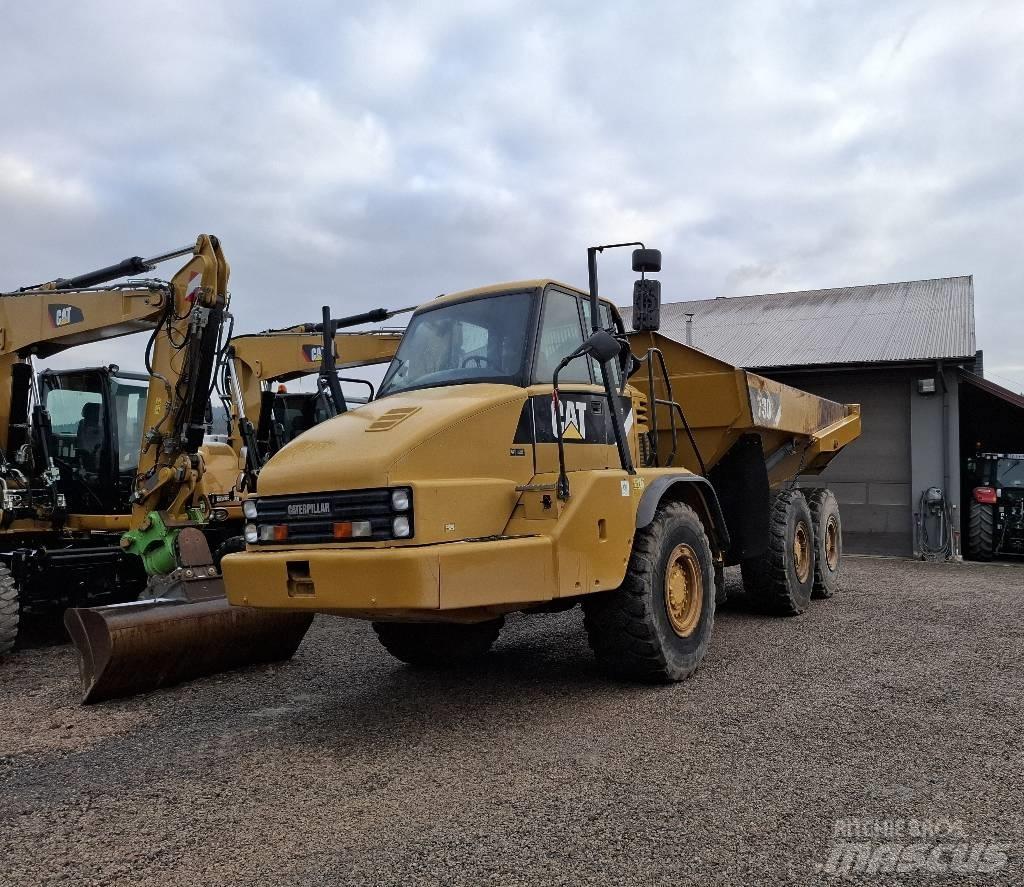 CAT 730 Terrængående lastbiler