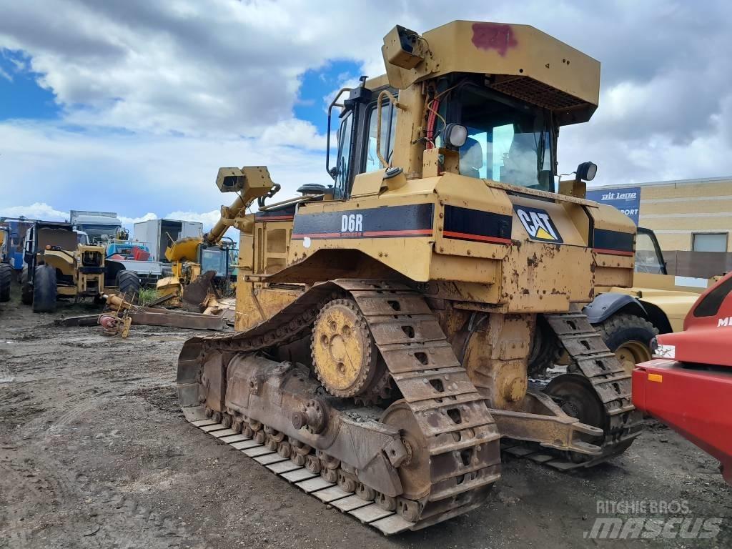 CAT D 6 R III Bulldozer på larvebånd
