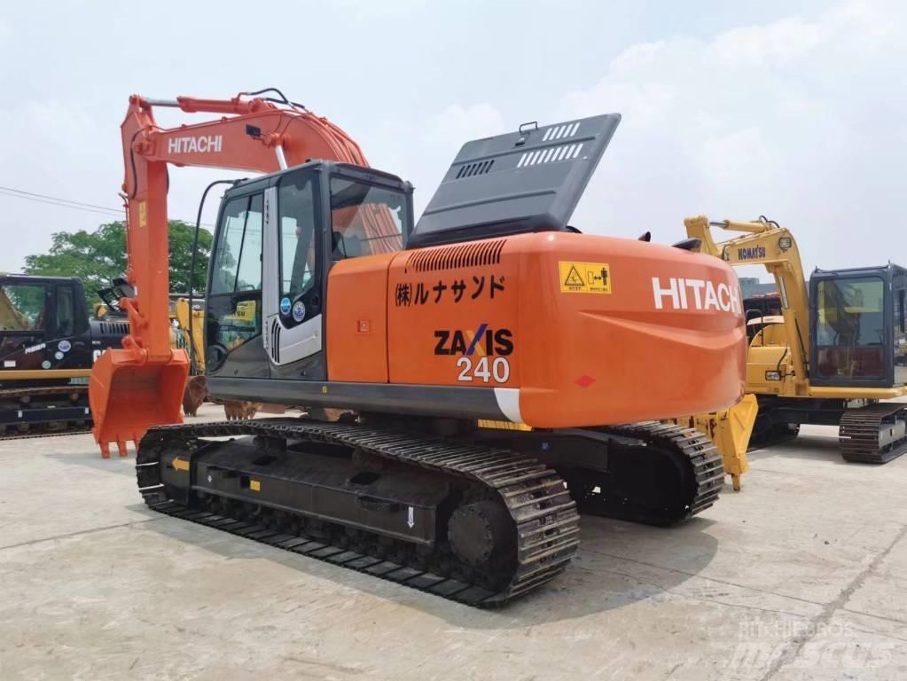 Hitachi ZX 240 Gravemaskiner på larvebånd