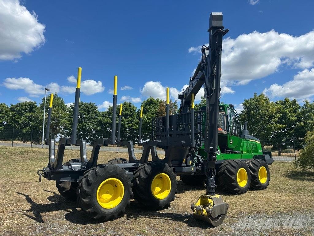 John Deere 1210G Udkørselsmaskiner