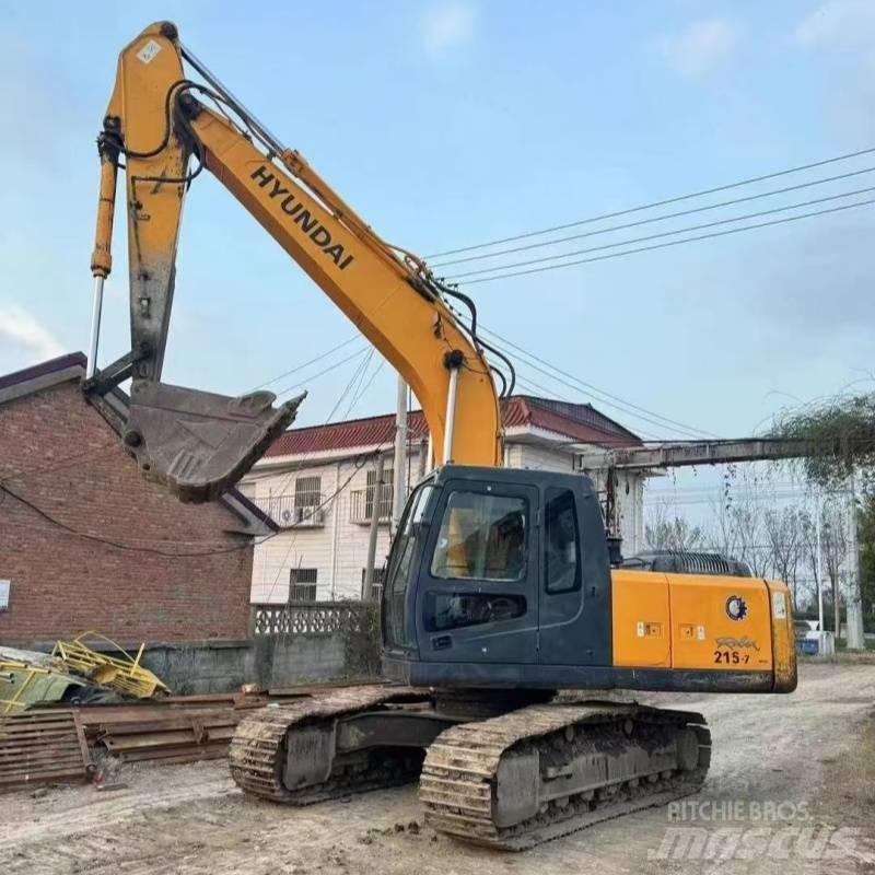 Hyundai Robex 215-7 Gravemaskiner på larvebånd