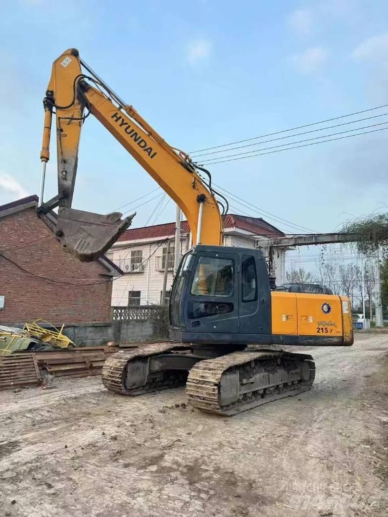 Hyundai Robex 215-7 Gravemaskiner på larvebånd